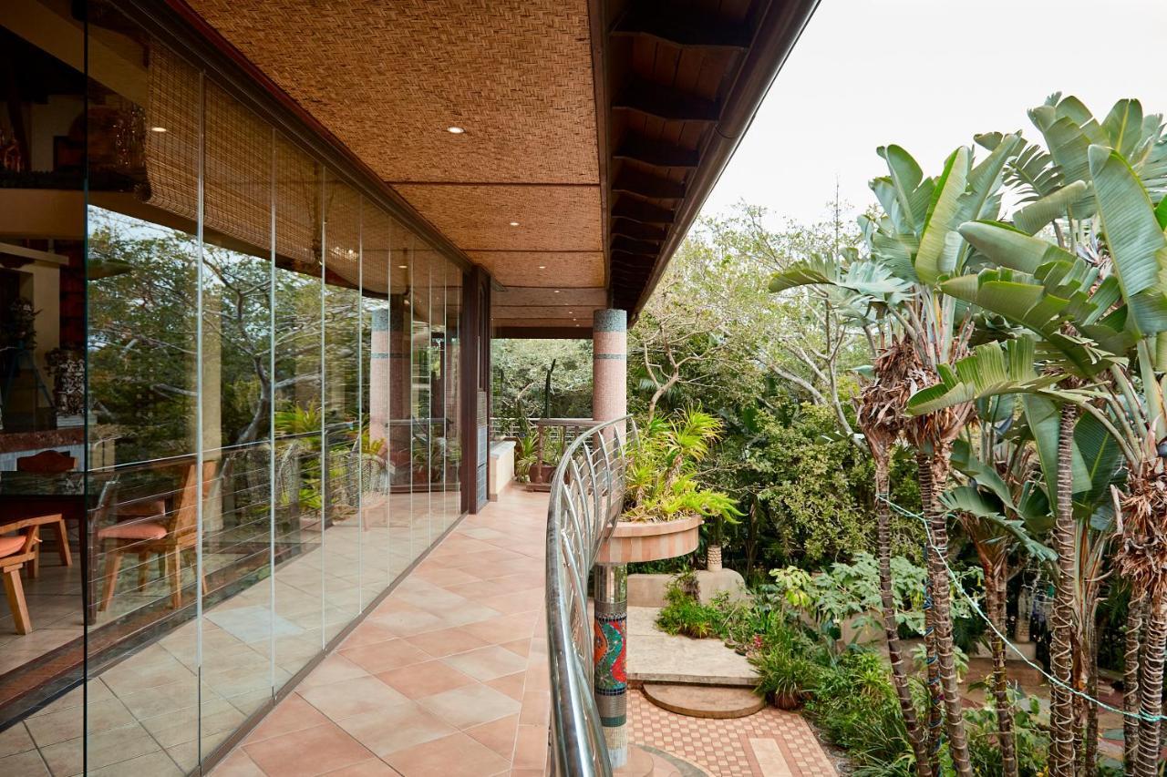Ammazulu African Palace Kloof Ngoại thất bức ảnh